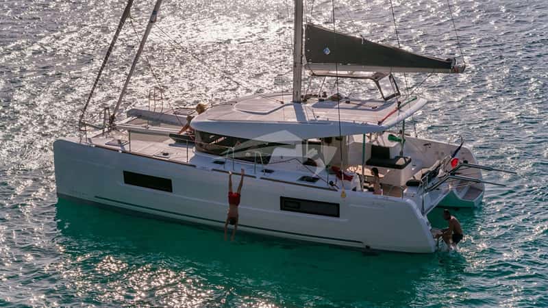 SAMANÀ 12m sailing yacht charter, photo 9