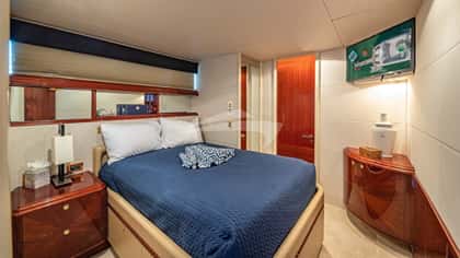 IV TRANQUILITY 29m motor yacht charter, photo 11