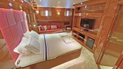 GULMARIA 37m motor yacht charter, photo 8