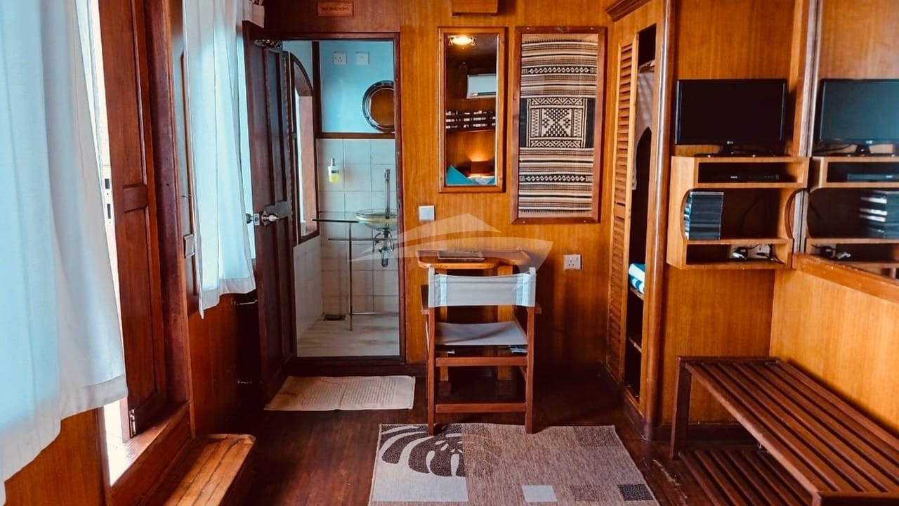 Stella 2 Cabins