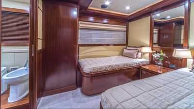 Twin Cabin