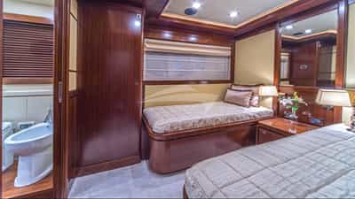 Twin Cabin
