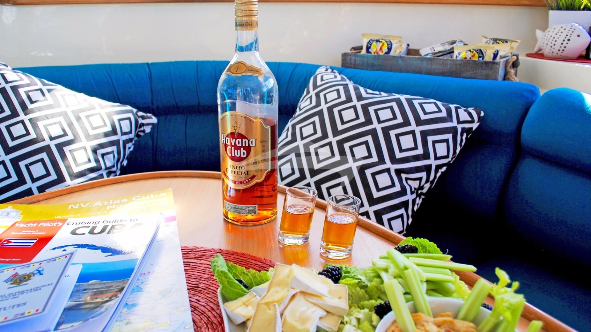 Chef Dania’s delicious appetizers & authentic Cuba