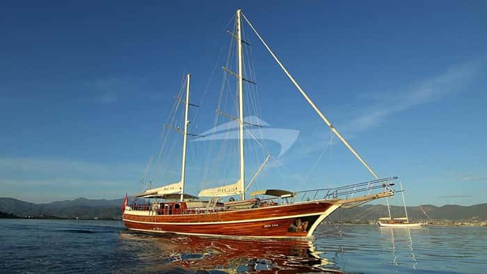 DEAR LILA 33m sailing yacht charter, photo 2