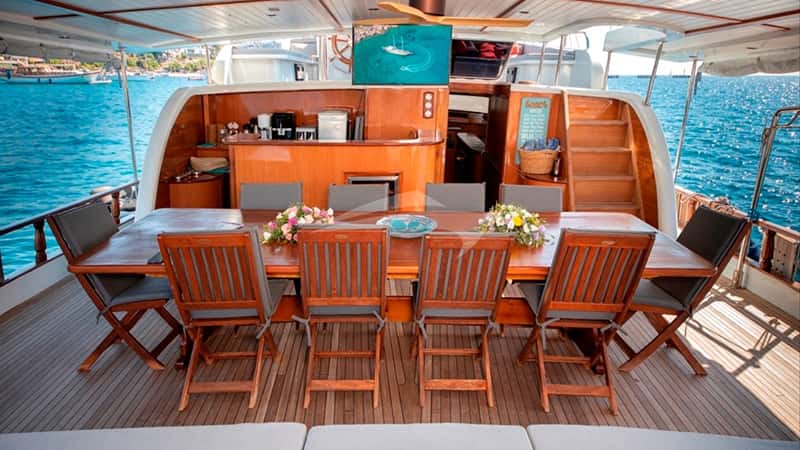 BODRUM QUEEN 27m motor yacht charter, photo 10