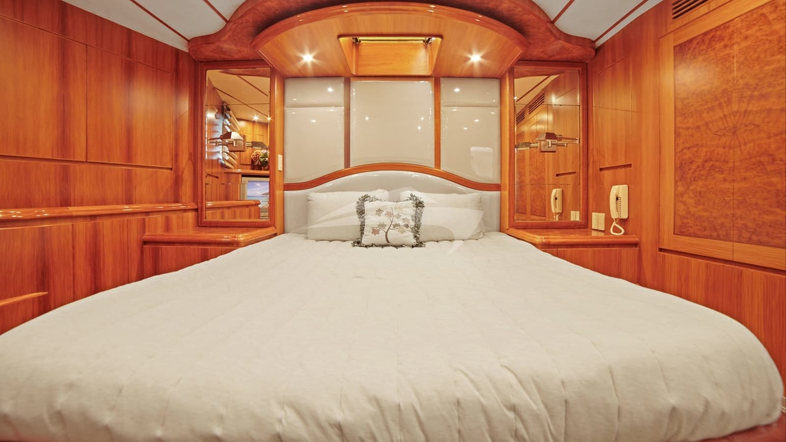 MONEY CAT, photo from the yacht portfolio 13