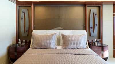 Double Cabin