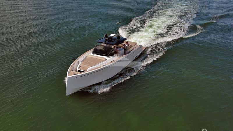 SERO 15m motor yacht charter, photo 2