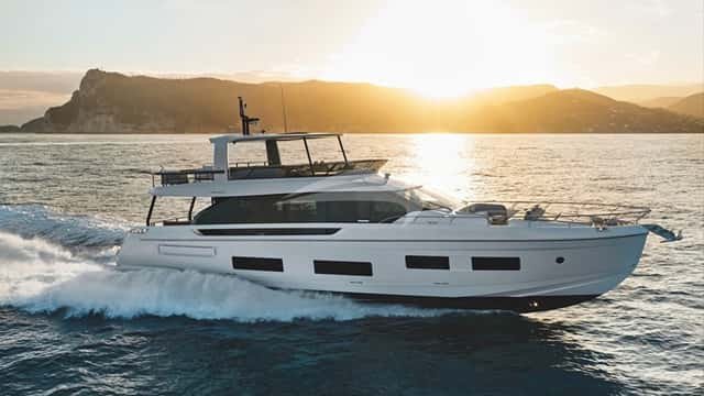 BALANCE 25m motor yacht for charter