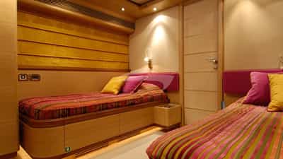 Twin Cabin