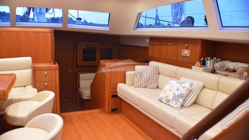 Saloon