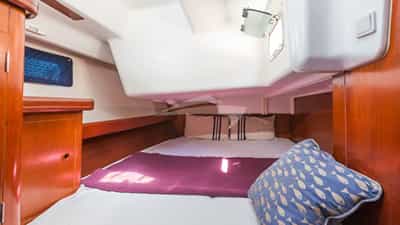 Aft cabin
