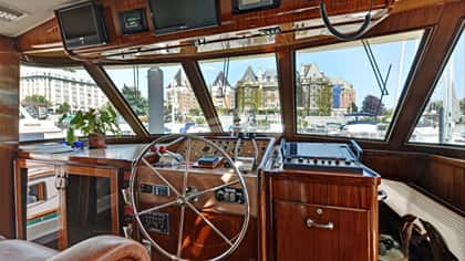NORTHERN LIGHT 23m motor yacht charter, photo 7