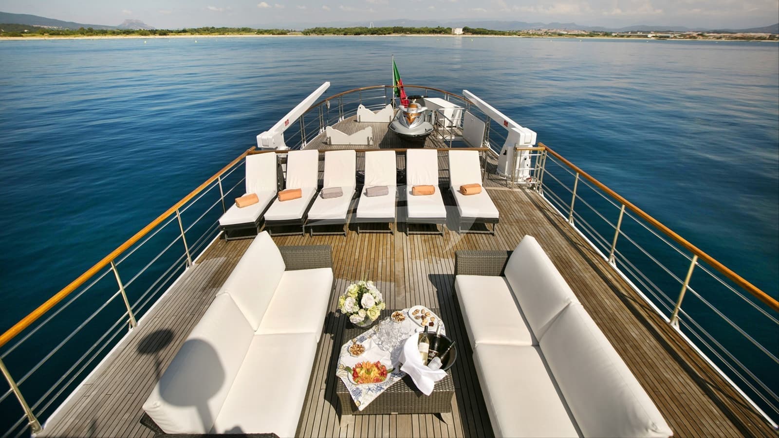 LADY JERSEY, photo from the yacht portfolio 7
