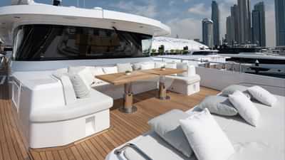 Foredeck Seating