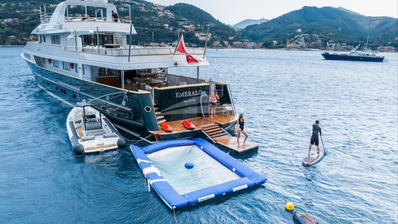 Netted sea pool and toys
