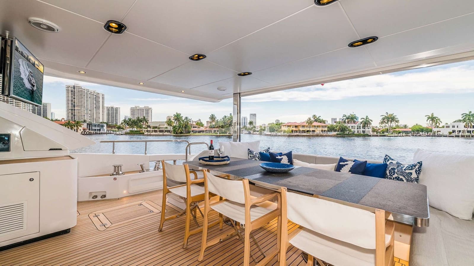 CLOUD 9, photo from the yacht portfolio 18