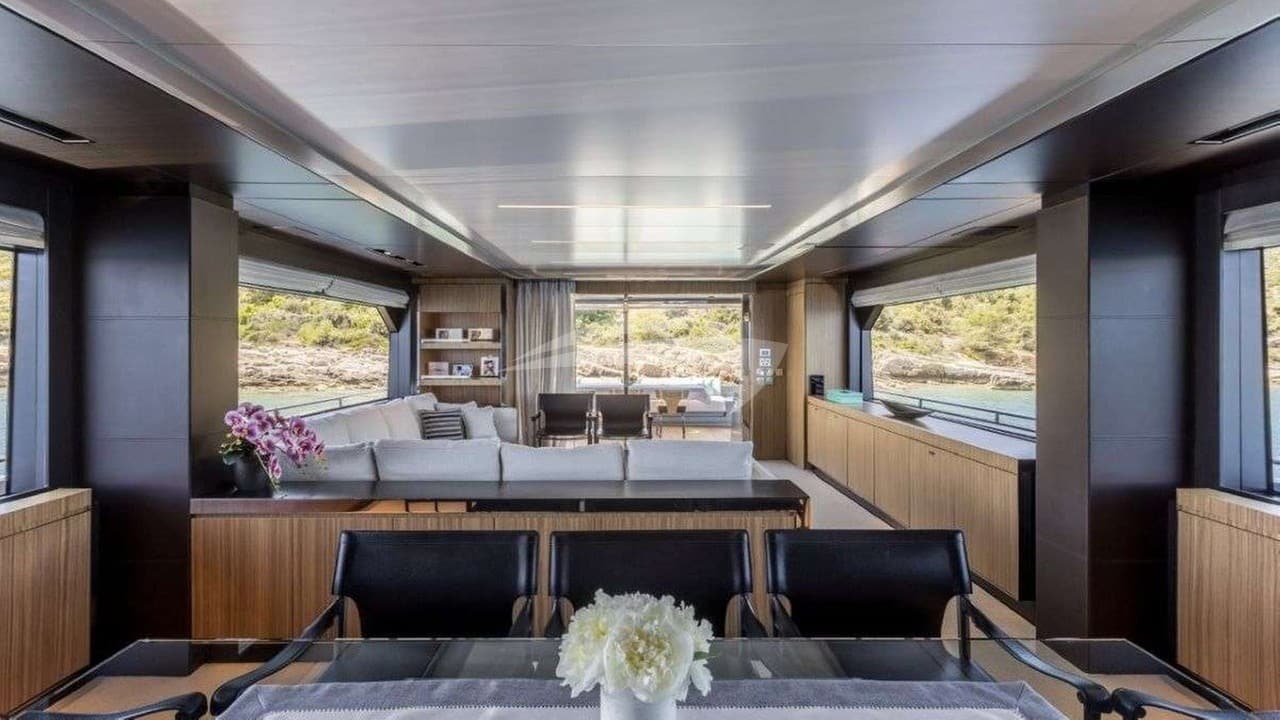 YOYITA II, photo from the yacht portfolio 10