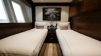 Twin Cabin