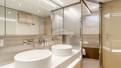 Master En - Suite