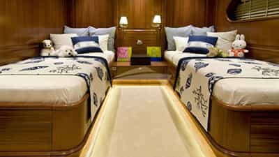 Twin Cabin