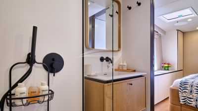 VIP bathroom