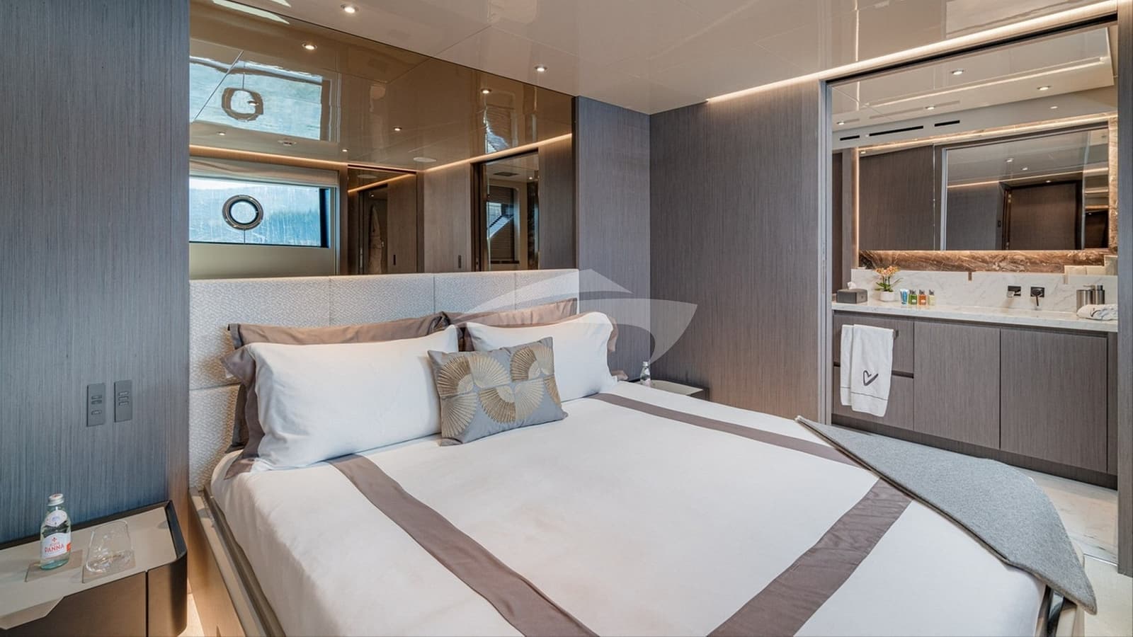 MARICAN FOREVER, photo from the yacht portfolio 16