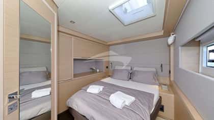 CHAMPAGNE PLEASE 17m sailing yacht charter, photo 9