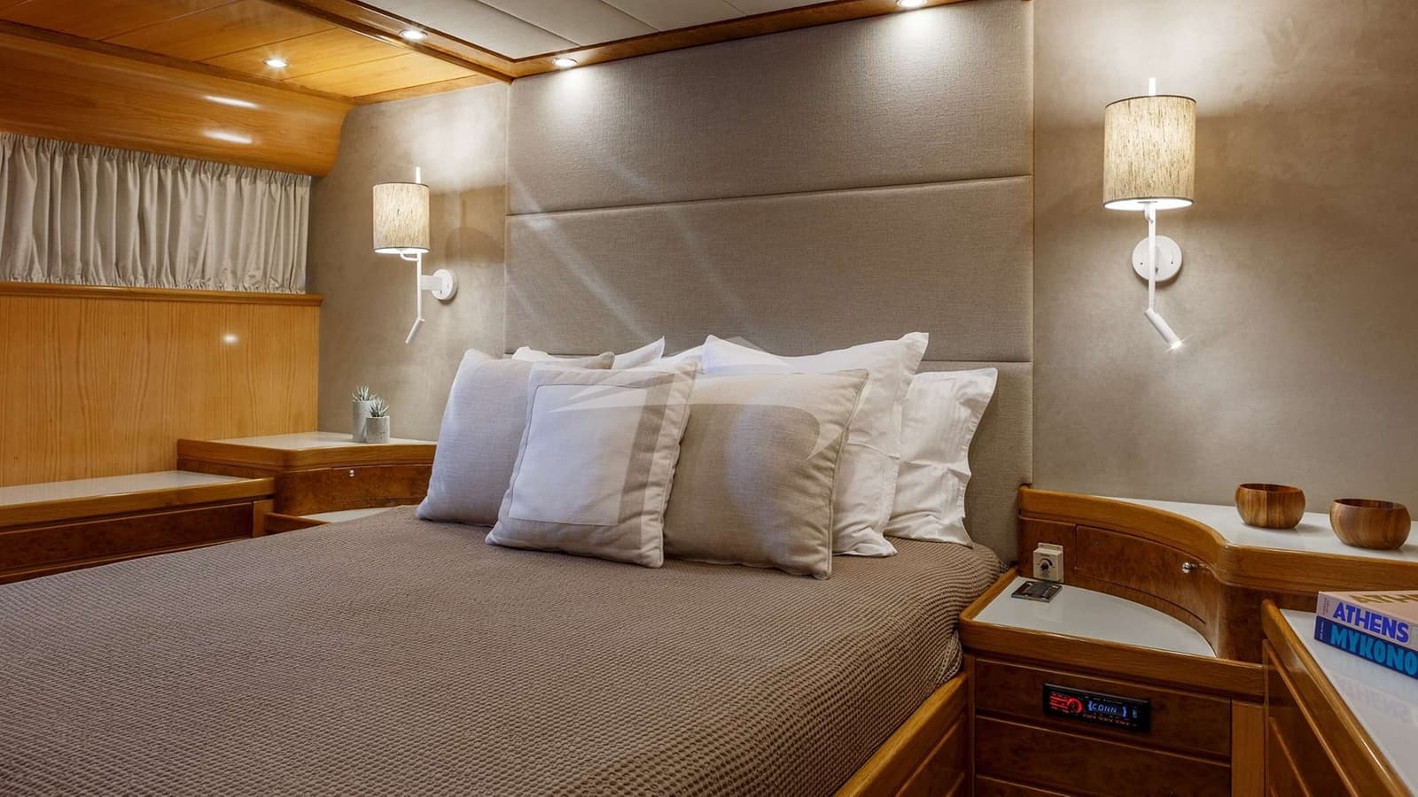 VA BENE, photo from the yacht portfolio 7
