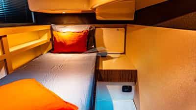 Single Cabin