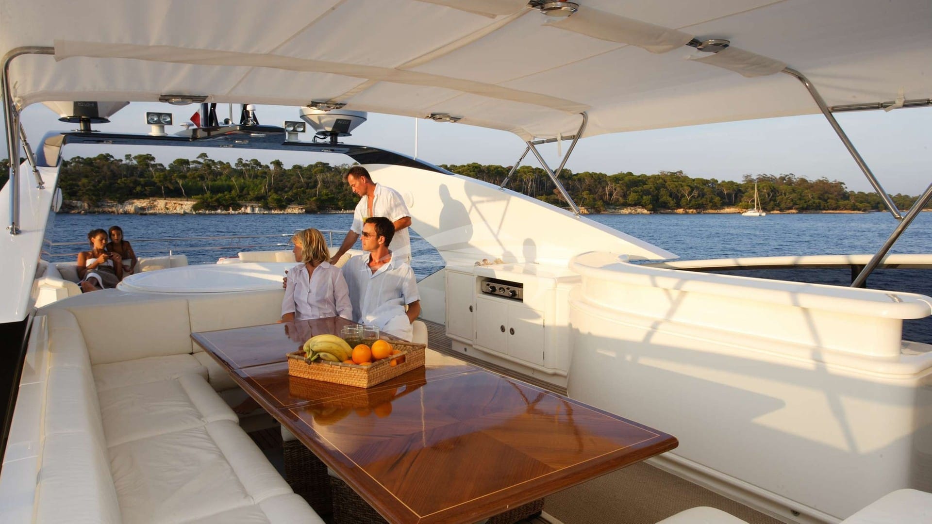 Excellent Social Areas