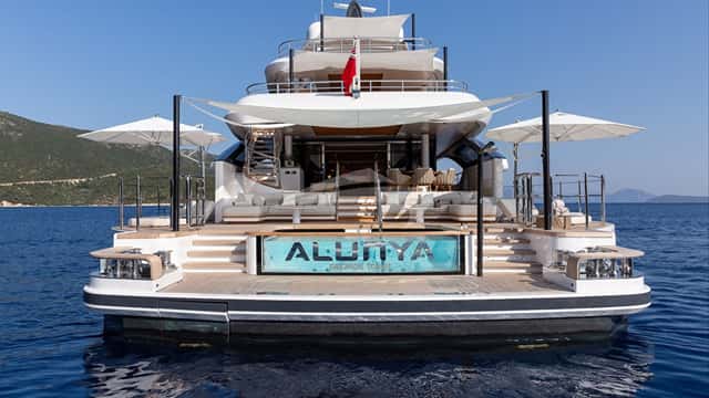 NOCTURNE yacht charter photo 3