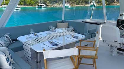 SOLAIRE 18m motor yacht charter, photo 8