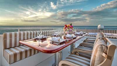 Deck Dining