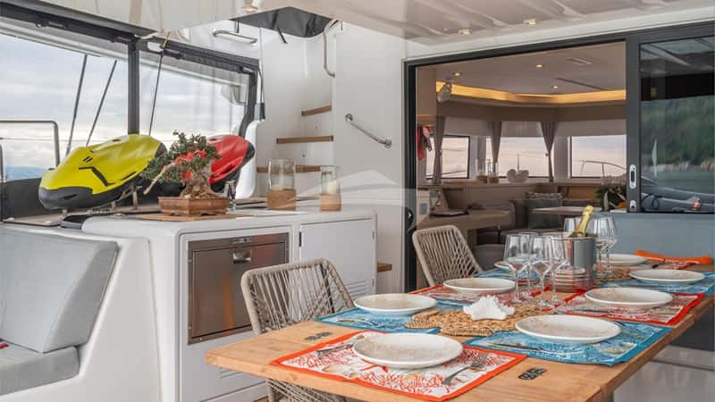UTOPIA 17m sailing yacht charter, photo 5