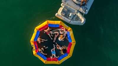 Floating Island