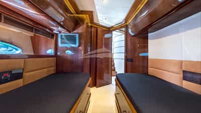Twin Cabin