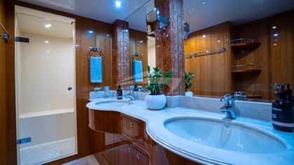 TRIPLE 888 EIGHT 30m motor yacht charter, photo 13