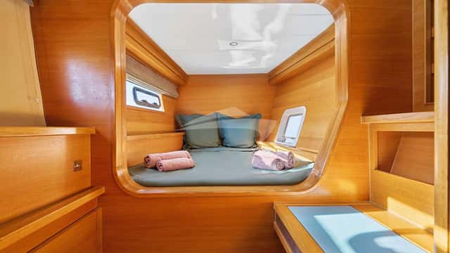 STADIUM yacht charter photo 3