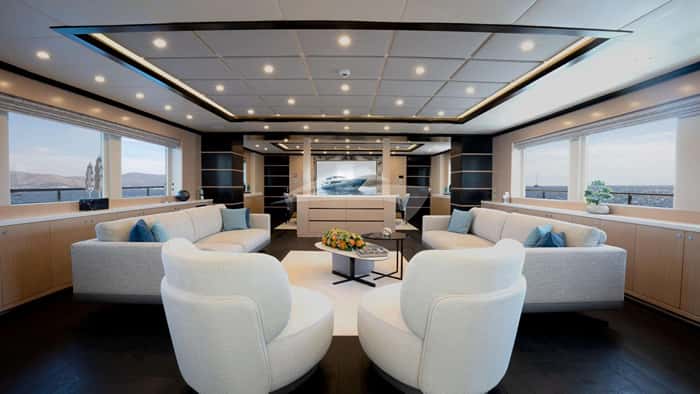 PRINCESS MELDA 39m motor yacht charter, photo 2
