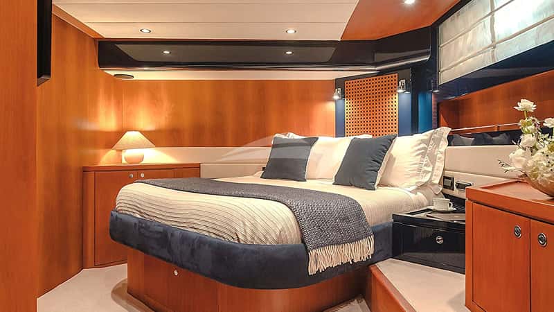 ETERNO 22m motor yacht charter, photo 6
