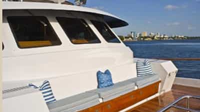 Forward seating on bow