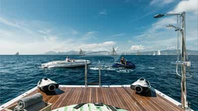 Swim Platform & Toys