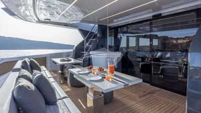 Aft Deck Dining