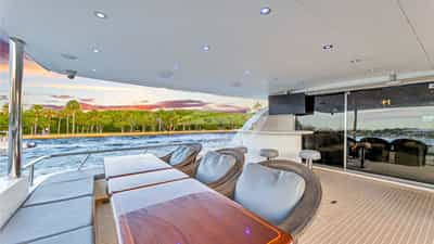 Afterdeck Dining