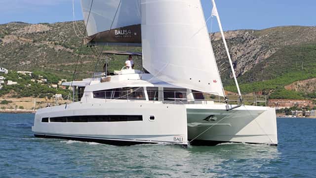 MIM OCEAN 1 17m sailing yacht for charter