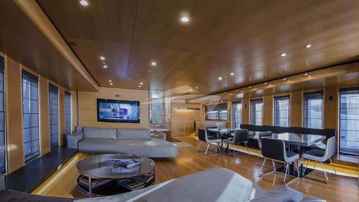 NOT GUILTY III 29m motor yacht charter, photo 3