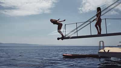 Diving from Swim Platfom