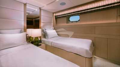 Lower Deck - Twin Cabin