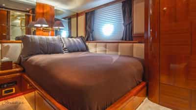 Double Cabin
